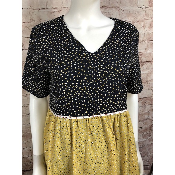 Roolee Black and Yellow Midi Dress - Picture 7 of 9